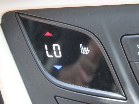Used 2020 Buick Envision Preferred FWD image 31
