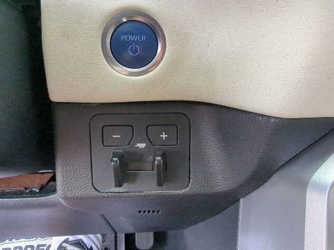 Used 2023 Toyota Tundra Capstone AWD/4WD image 24
