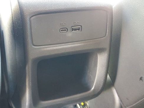 Certified 2025 Chevrolet Trax LT w/ Driver Confidence Package FWD image 10