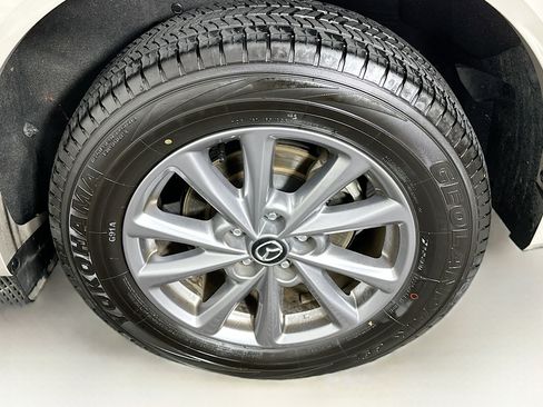 Used 2025 MAZDA CX-5 AWD 2.5 S w/ Preferred Package image 11