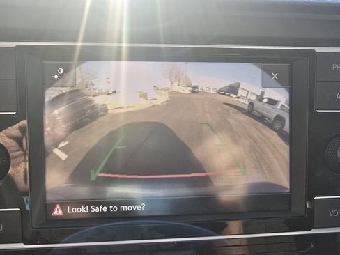 Used 2020 Volkswagen Jetta SE image 27