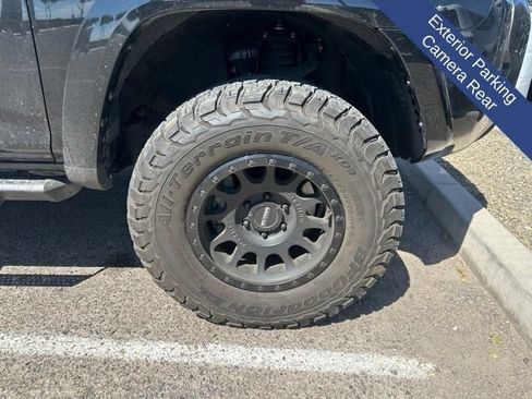 Used 2024 Toyota 4Runner SR5 AWD/4WD image 5