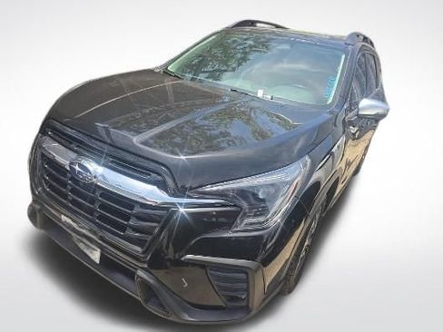 Used 2023 Subaru Ascent Limited AWD/4WD image 3