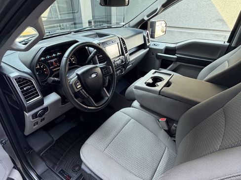 Used 2016 Ford F150 XLT w/ Equipment Group 302A Luxury AWD/4WD image 16
