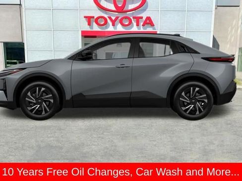 New 2026 Toyota C-HR AWD/4WD image 16