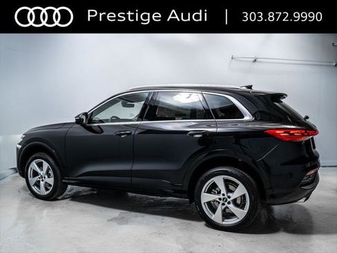 Used 2025 Audi Q5 Premium w/ Premium Plus AWD/4WD image 3