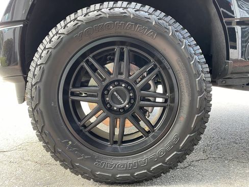 Used 2023 Ford F150 Lariat AWD/4WD image 42