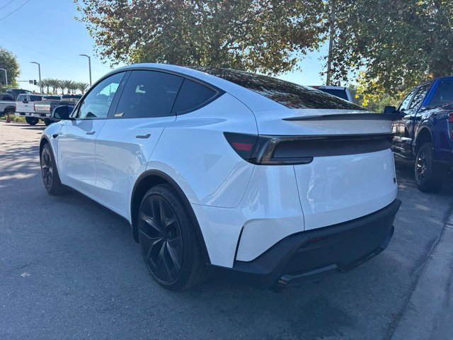 Used 2026 Tesla Model Y Performance AWD/4WD image 3