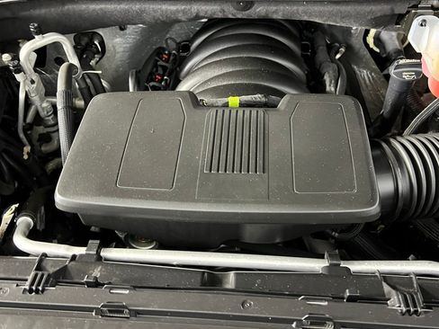 Used 2023 GMC Sierra 1500 AT4 w/ Technology Package image 32