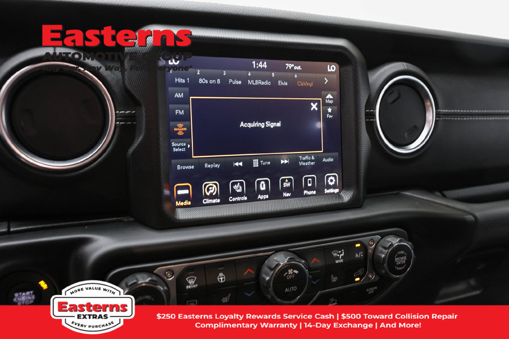 Used 2022 Jeep Wrangler Unlimited Sahara w/ Cold Weather Group AWD/4WD image 20