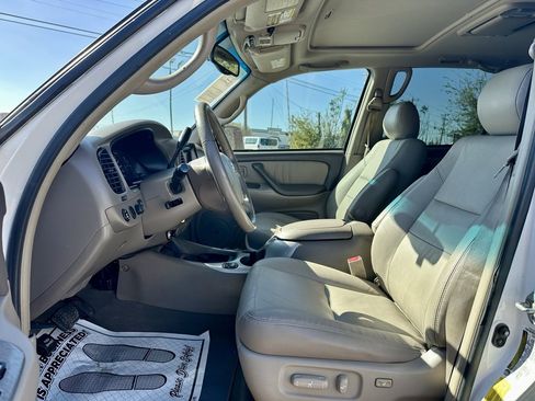 Used 2006 Toyota Sequoia Limited image 11