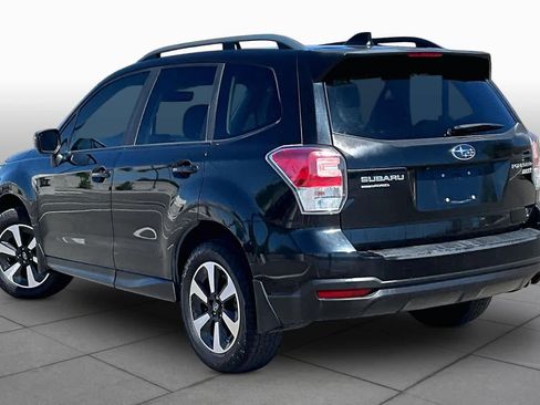 Used 2017 Subaru Forester 2.5i Premium w/ Protection Package #1 AWD/4WD image 12