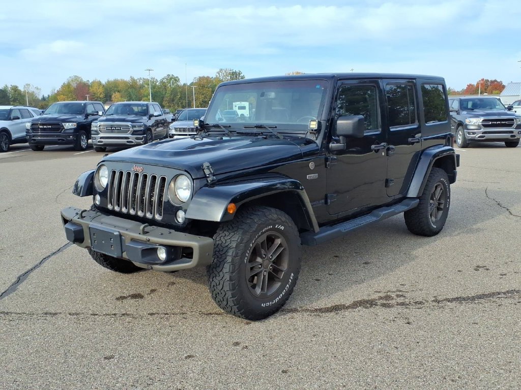 Used 2016 Jeep Wrangler Unlimited Sahara AWD/4WD image 1