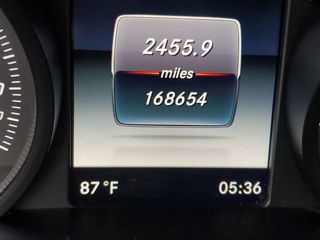 Used 2016 Mercedes-Benz C 300 4MATIC Sedan image 35