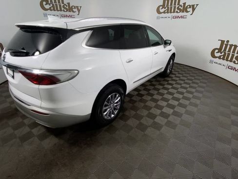 Used 2024 Buick Enclave Essence w/ Trailering Package, 5000 lbs. FWD image 8