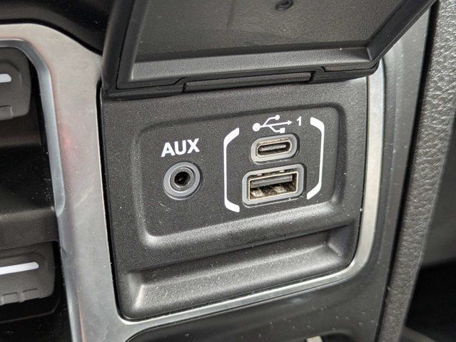 Certified 2026 Jeep Gladiator Mojave AWD/4WD image 22