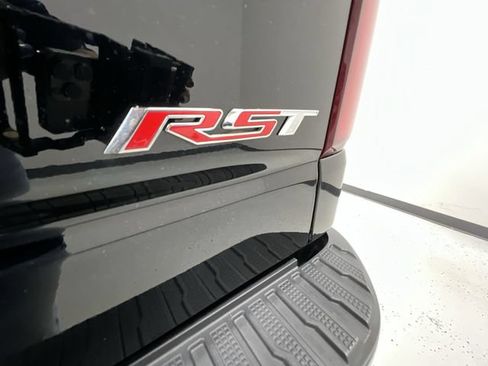Certified 2020 Chevrolet Silverado 1500 RST AWD/4WD image 32