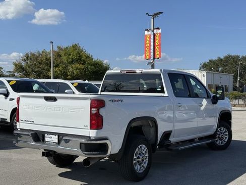 Used 2025 Chevrolet Silverado 2500 LT w/ Convenience Package image 3