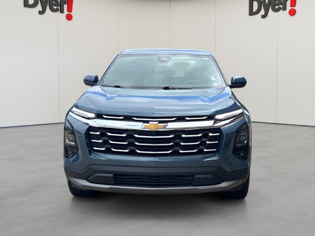 Used 2026 Chevrolet Equinox LT w/ Safety and Technology Package FWD image 8