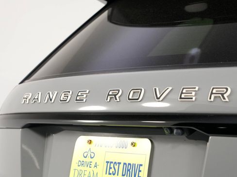 Used 2022 Land Rover Range Rover Sport SVR Carbon Edition image 62
