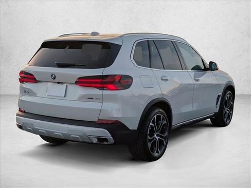 New 2026 BMW X5 sDrive40i w/ Parking Assistance Package image 2
