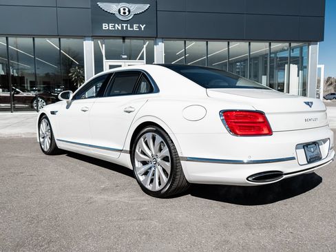 New 2026 Bentley Flying Spur Plug-In Hybrid AWD/4WD image 9