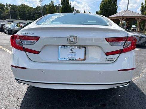 Used 2020 Honda Accord Touring image 7