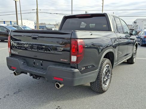 Certified 2024 Honda Ridgeline Sport image 6