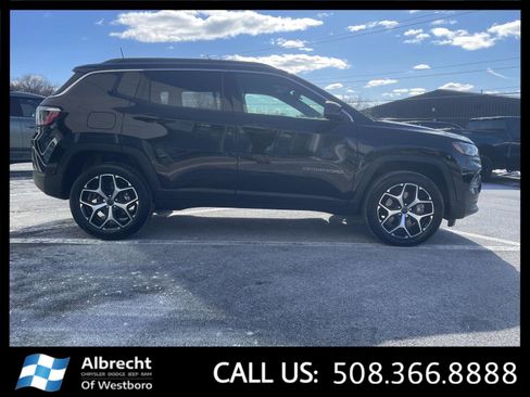 New 2025 Jeep Compass Limited w/ Sun & Sound Group image 6