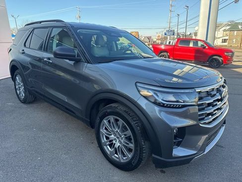 New 2026 Ford Explorer Active w/ Active Comfort Package AWD/4WD image 4