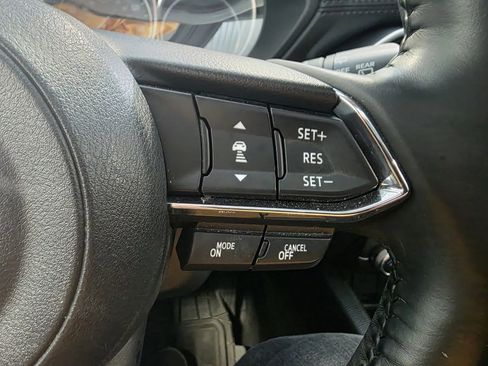 Used 2019 MAZDA CX-5 Touring image 34