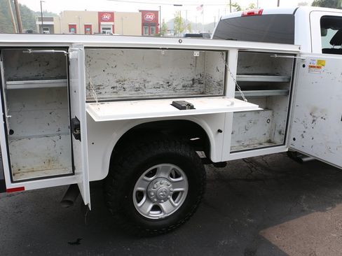 Used 2024 RAM 2500 Tradesman w/ Snow Chief Group AWD/4WD image 41