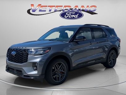 New 2025 Ford Explorer ST-Line w/ Premium Package