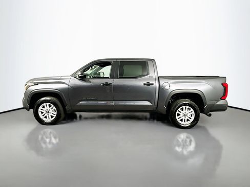 Used 2025 Toyota Tundra SR5 w/ SR5 Convenience Package AWD/4WD image 4