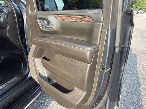 Used 2021 Chevrolet Tahoe LT RWD image 17