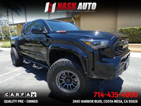 Used 2026 Toyota Tacoma SR5 AWD/4WD image 5