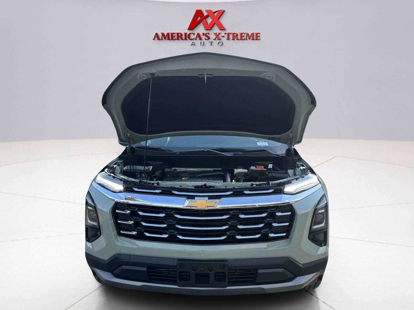 Used 2025 Chevrolet Equinox LT AWD/4WD image 50