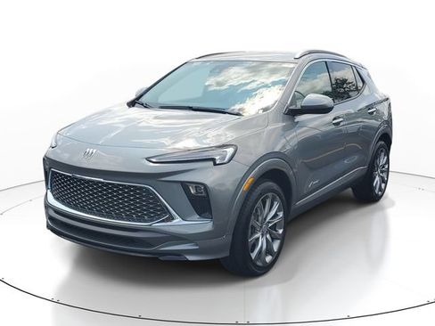 Used 2024 Buick Encore GX Avenir w/ Avenir Convenience Package AWD/4WD image 2