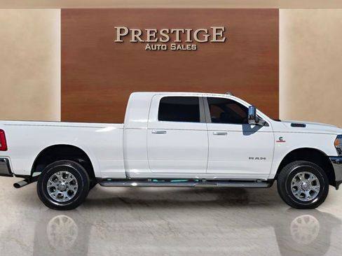 Used 2020 RAM 2500 Laramie w/ Chrome Appearance Group AWD/4WD image 19