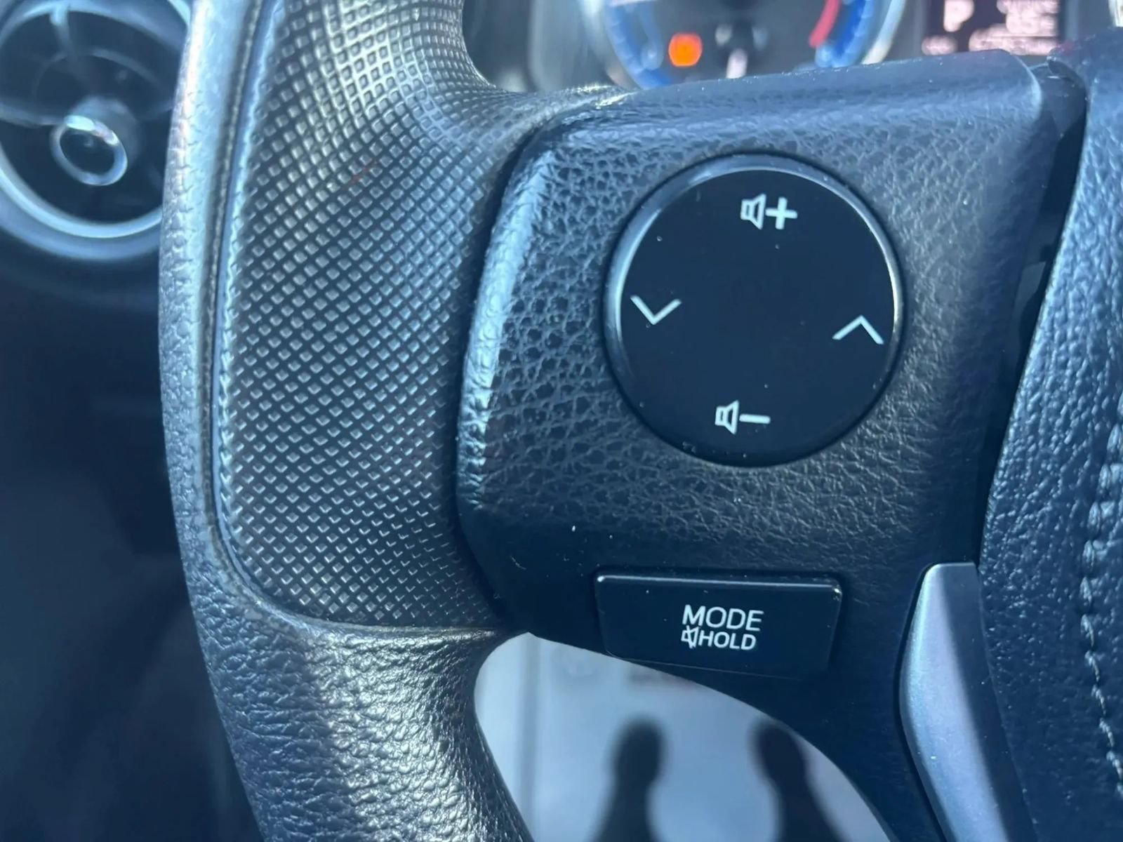 Used 2017 Toyota Corolla LE FWD image 20