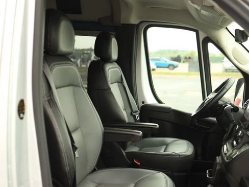 Used 2024 RAM ProMaster 3500 w/ Leather Interior Group FWD image 70