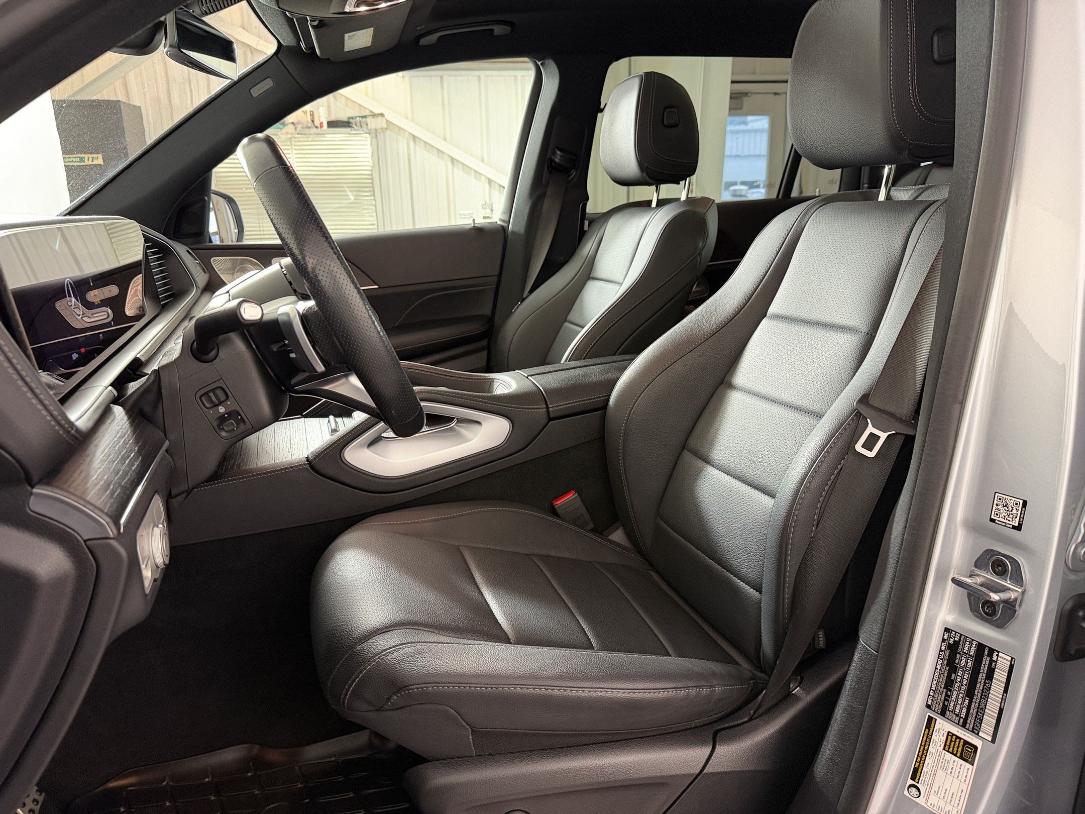 Certified 2024 Mercedes-Benz GLS 450 4MATIC image 5