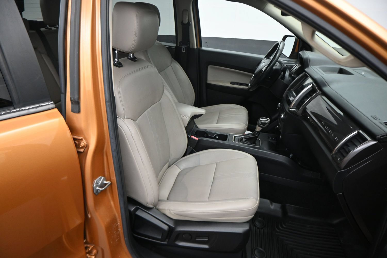 Certified 2019 Ford Ranger Lariat w/ Equipment Group 501A Mid RWD image 21