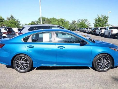 Used 2023 Kia Forte GT-Line w/ GT-Line Technology Package FWD image 5