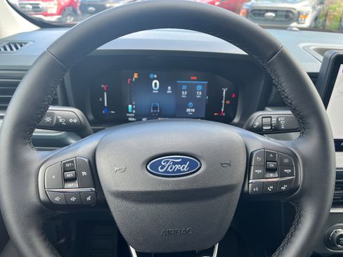 New 2026 Ford Maverick XLT w/ XLT Luxury Package AWD/4WD image 19