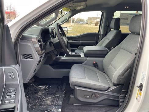 New 2025 Ford F150 XLT w/ Equipment Group 302A MID image 8