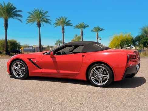 Used 2017 Chevrolet Corvette Stingray Convertible w/ Battery Protection Package RWD image 3