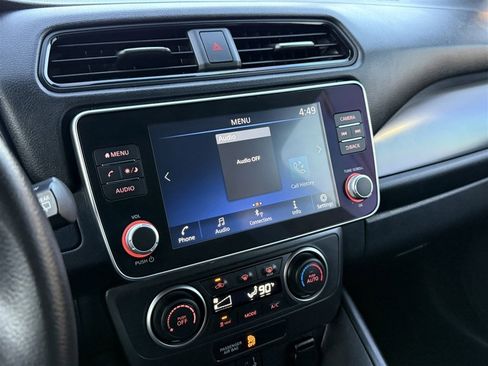 Used 2022 Nissan Leaf S image 22