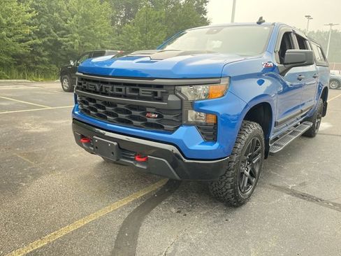 Certified 2022 Chevrolet Silverado 1500 Custom Trail Boss w/ LPO, Dark Essentials Package AWD/4WD image 29