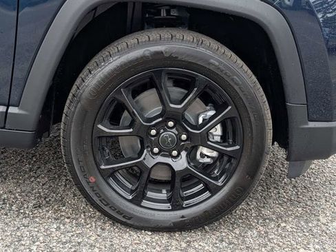 New 2026 Jeep Compass Latitude AWD/4WD image 11